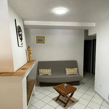 Quadrale Apartman